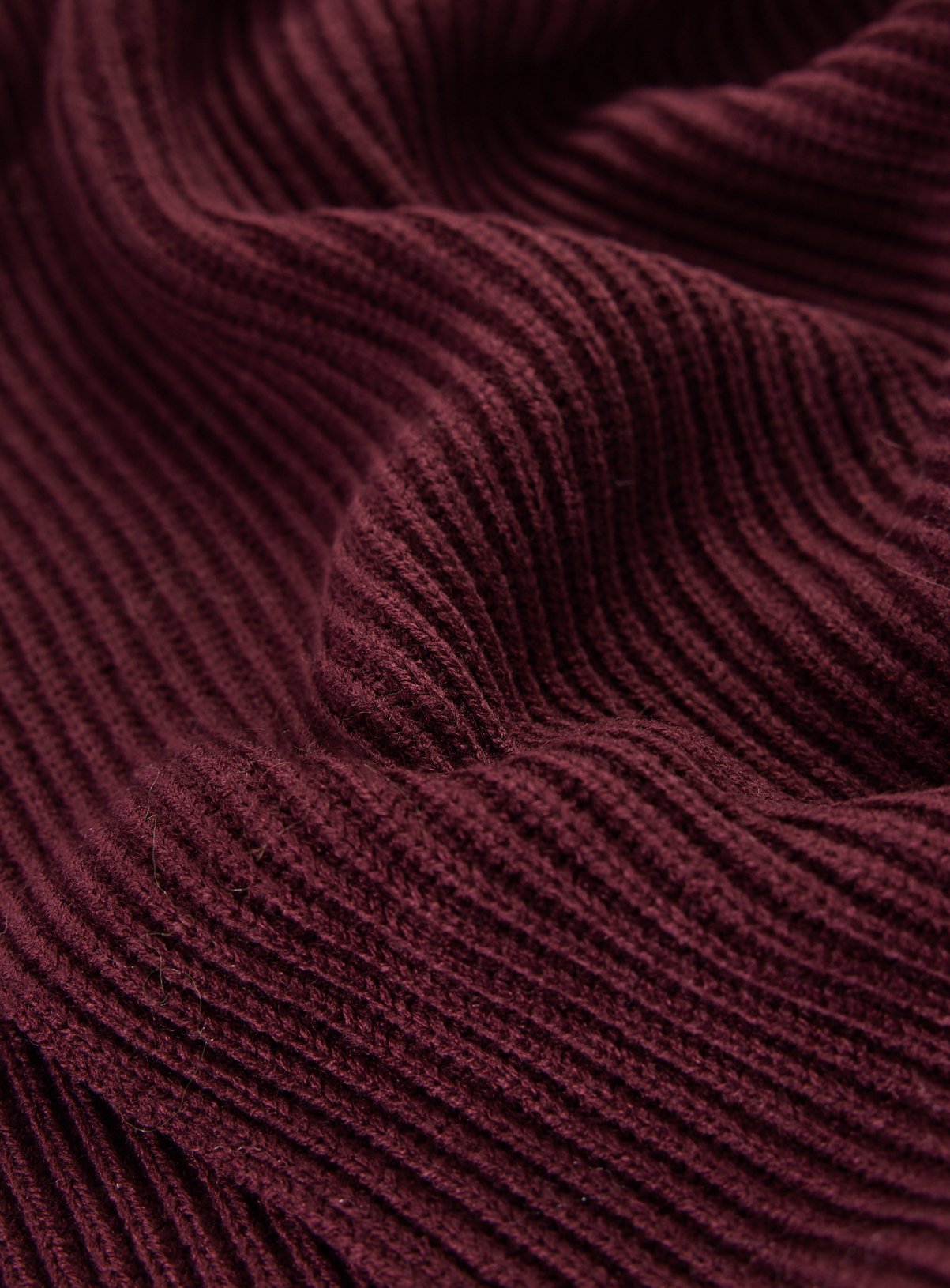Dark Red Ribbed Knitted Scarf One Size - Image 3 thumbnail
